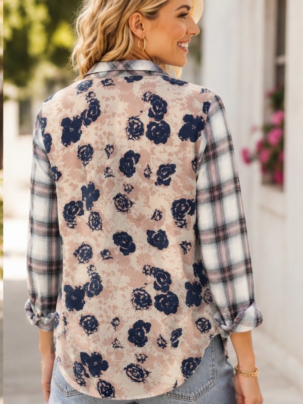 Cabi Plaid Floral Back Button Front Shirt Size Small Pink Gray Mixed Print